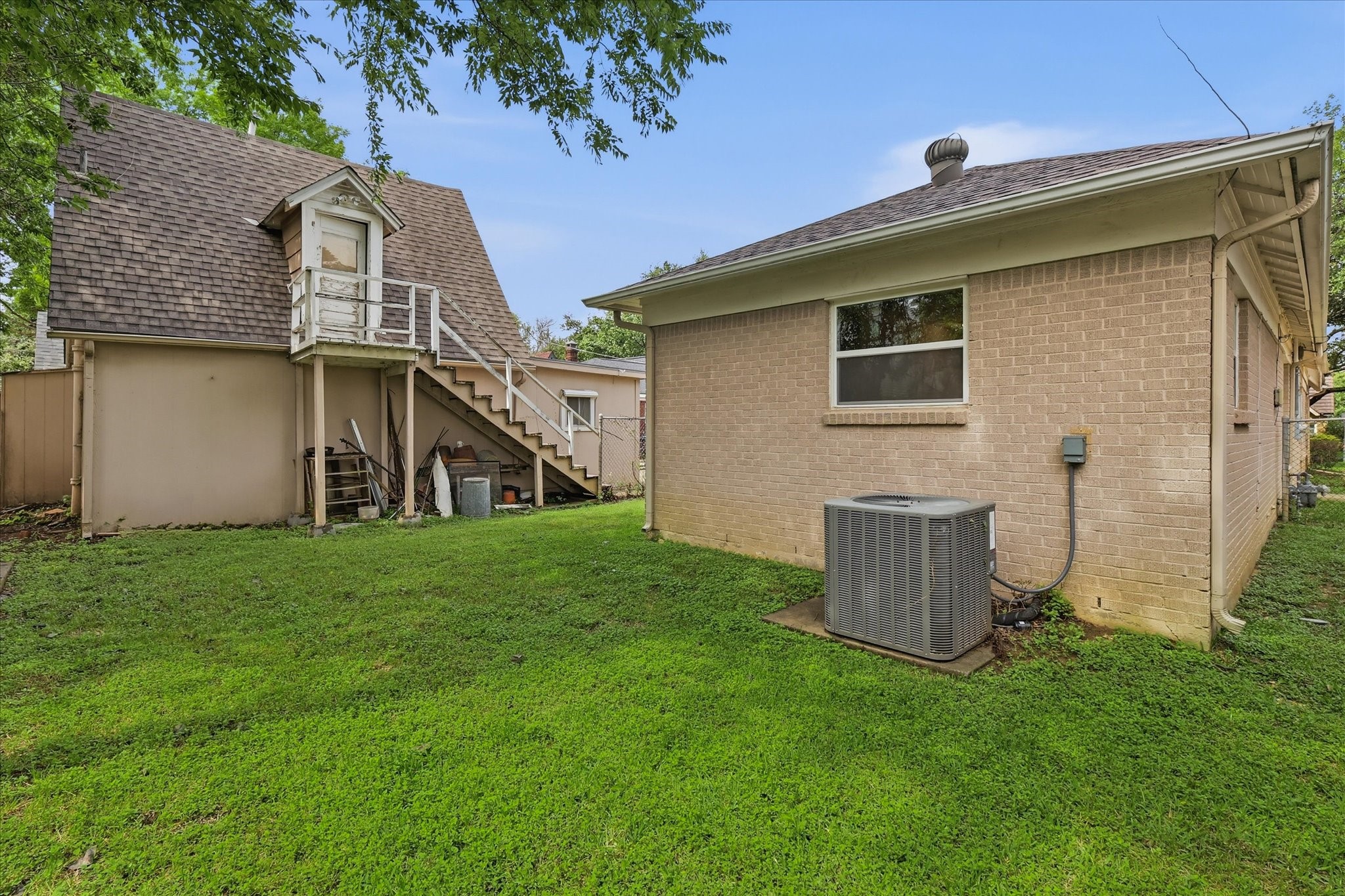 2701 Waits Avenue Fort Worth TX 76109