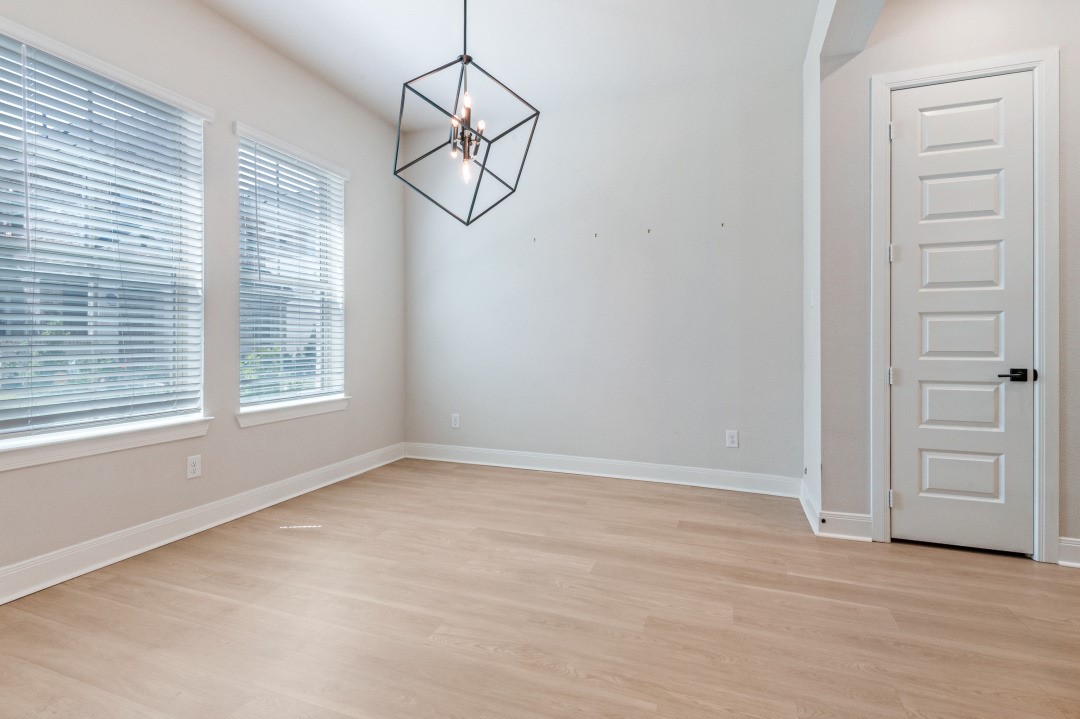 704 Yellow Warbler Way Arlington TX 76005