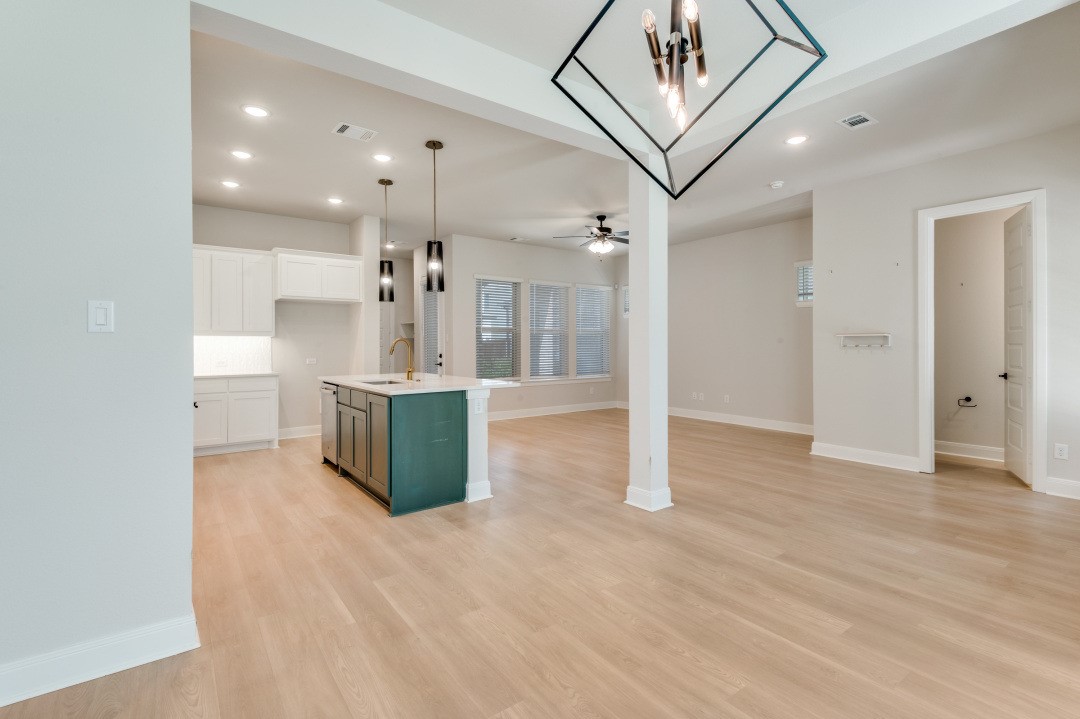 704 Yellow Warbler Way Arlington TX 76005
