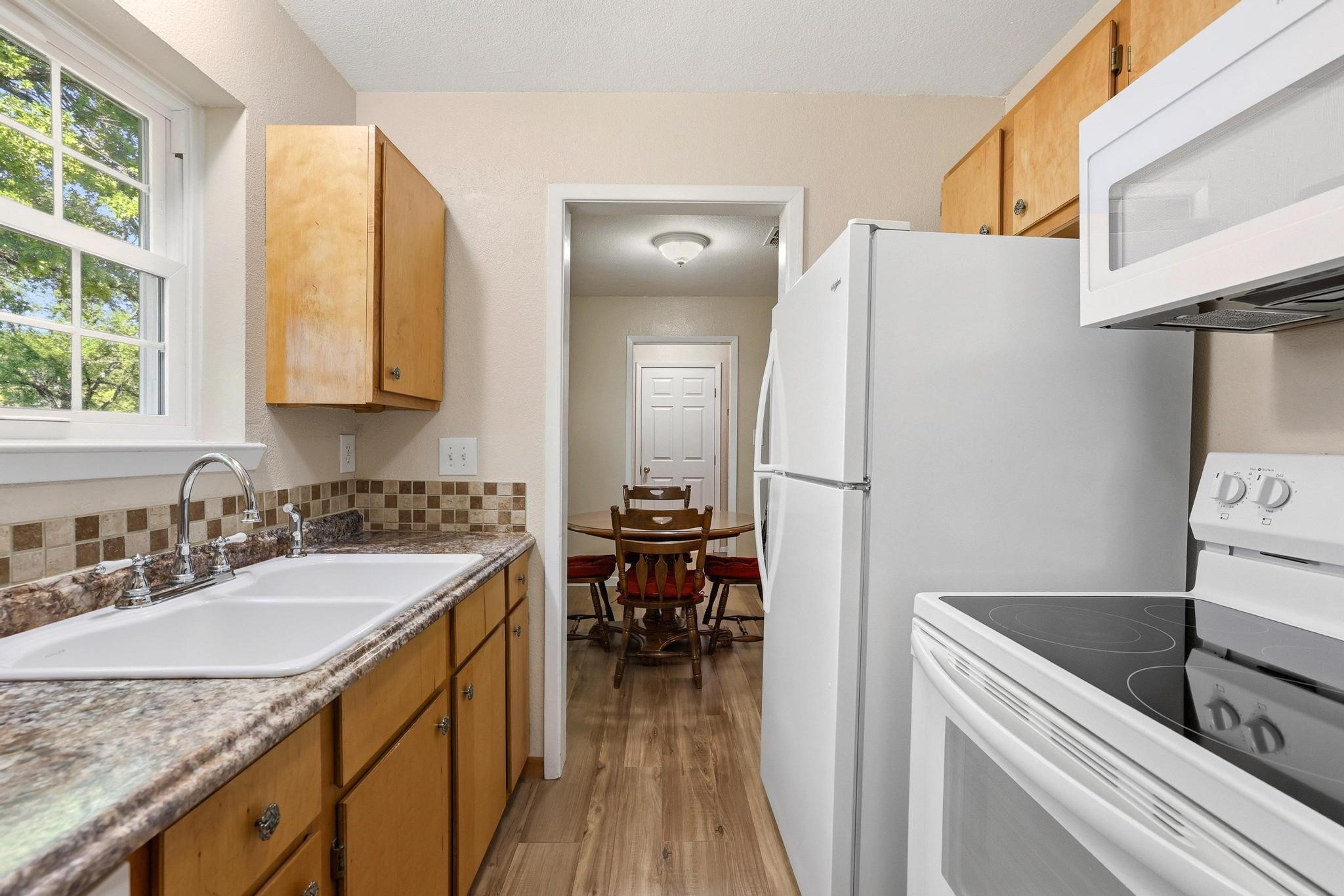 2415 N Shore Drive Bonham TX 75418