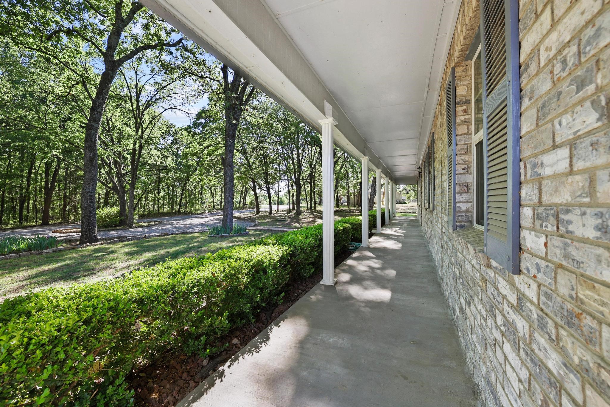 2415 N Shore Drive Bonham TX 75418