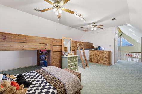 421 County Road 3342 Paradise TX 76073
