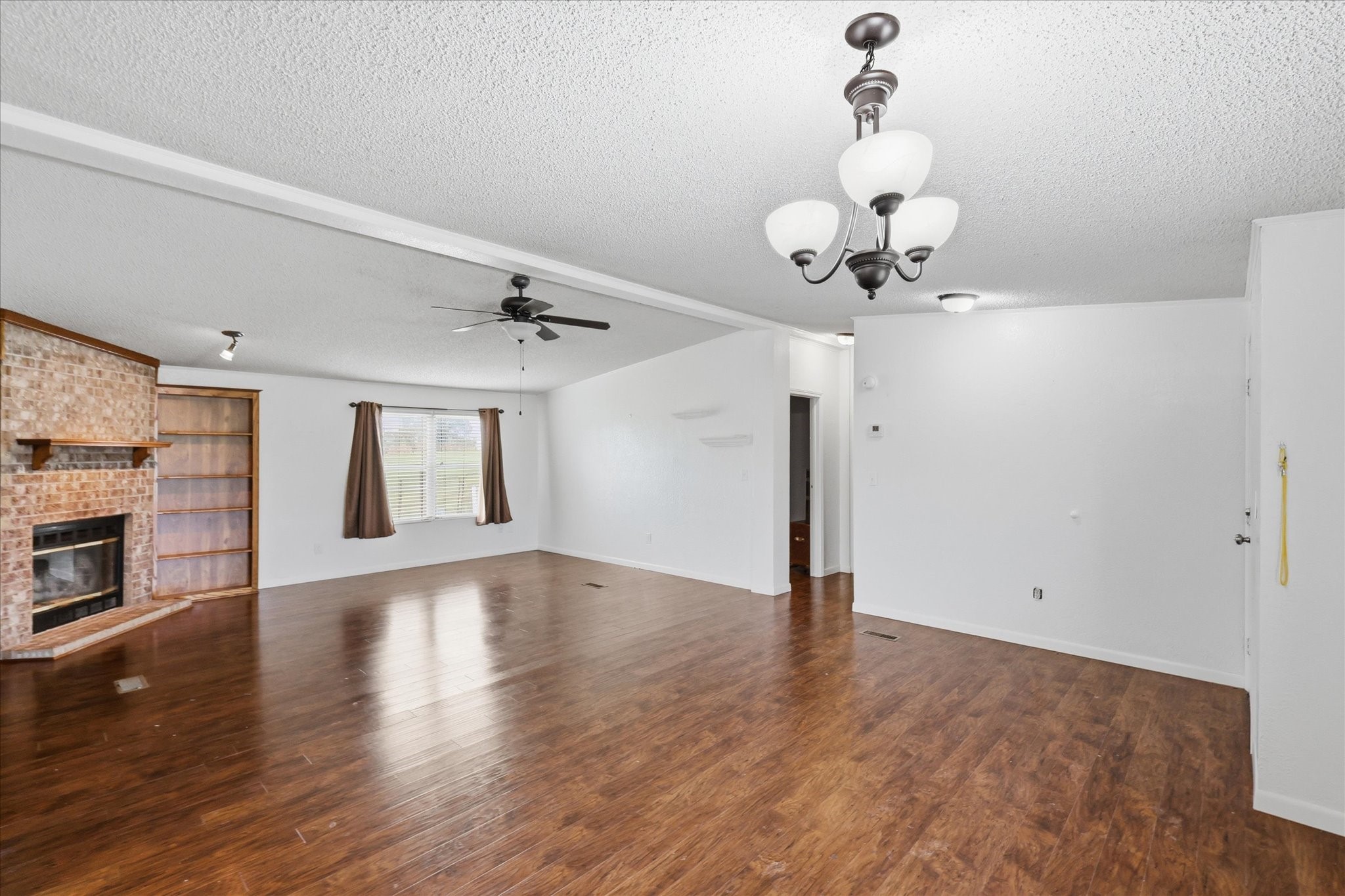 421 County Road 3342 Paradise TX 76073