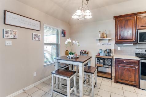 203 Commonwealth Circle Waxahachie TX 75165