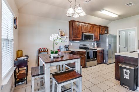 203 Commonwealth Circle Waxahachie TX 75165
