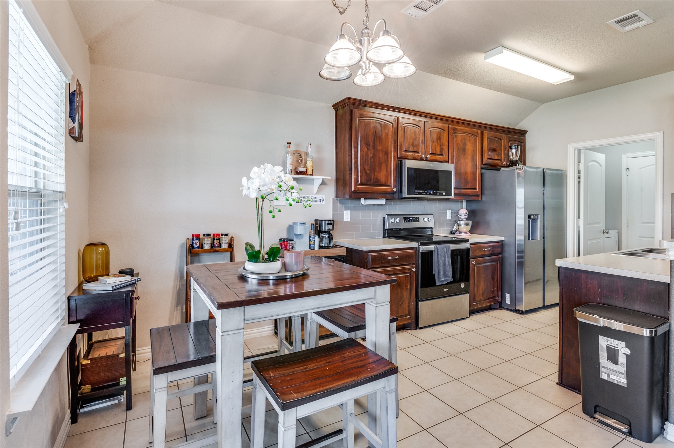 203 Commonwealth Circle Waxahachie TX 75165