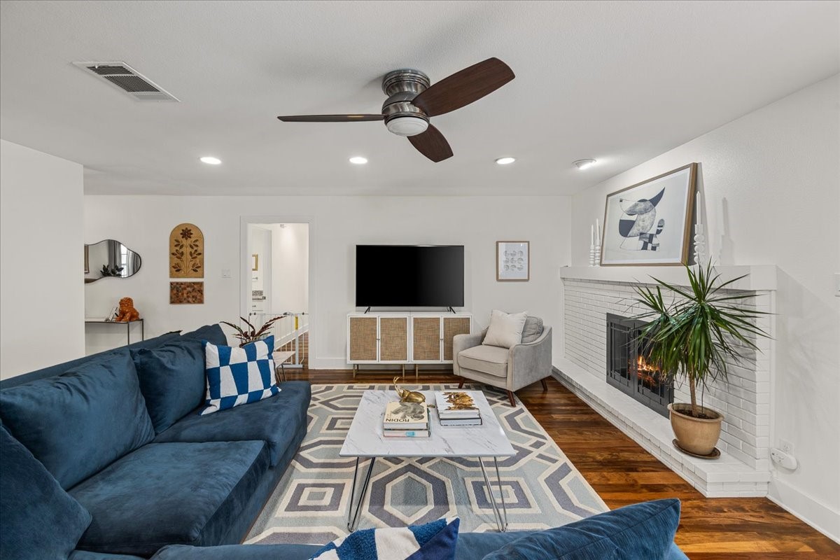 6301 Firth Road Fort Worth TX 76116