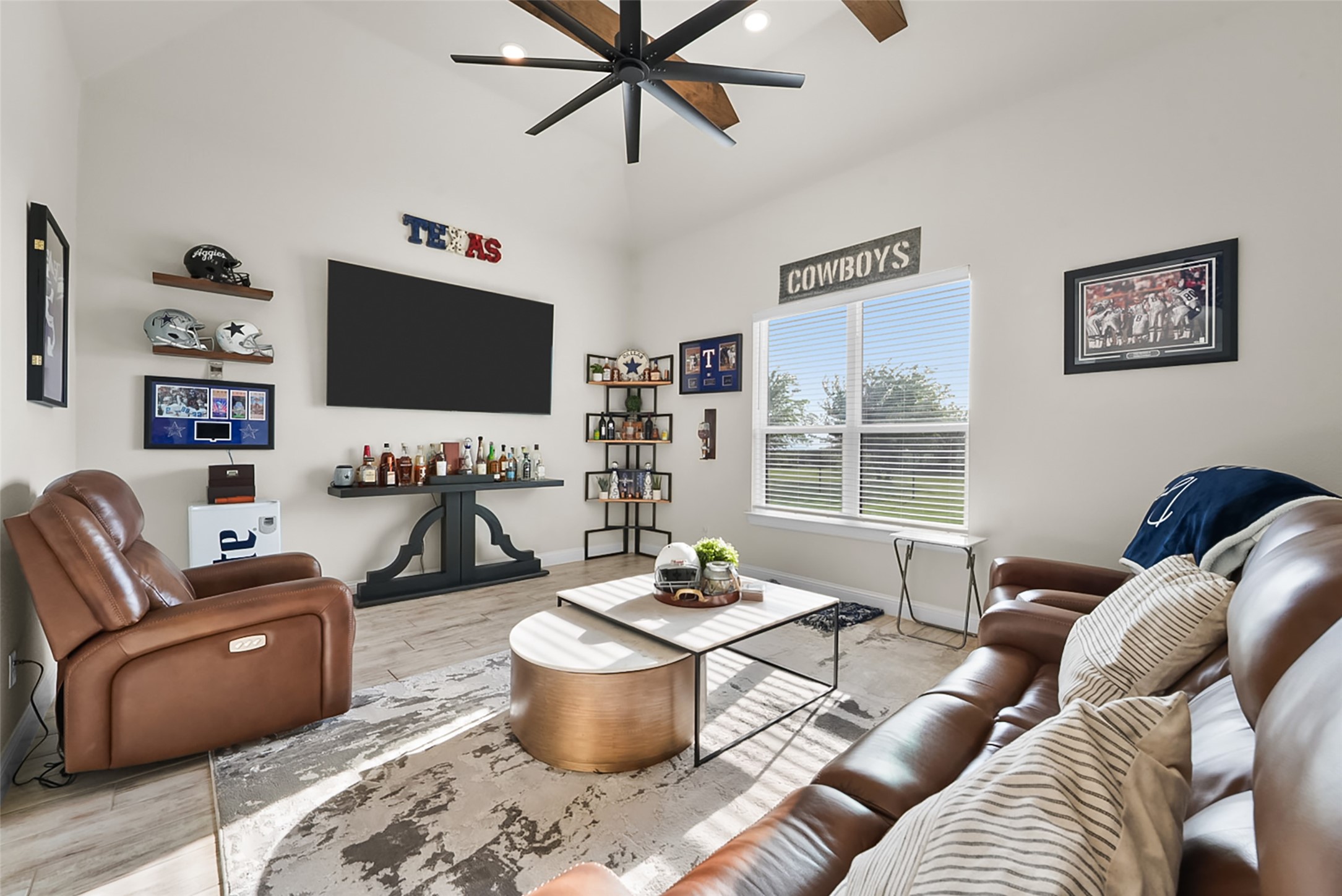 863 Alto Bonito Court Godley TX 76044
