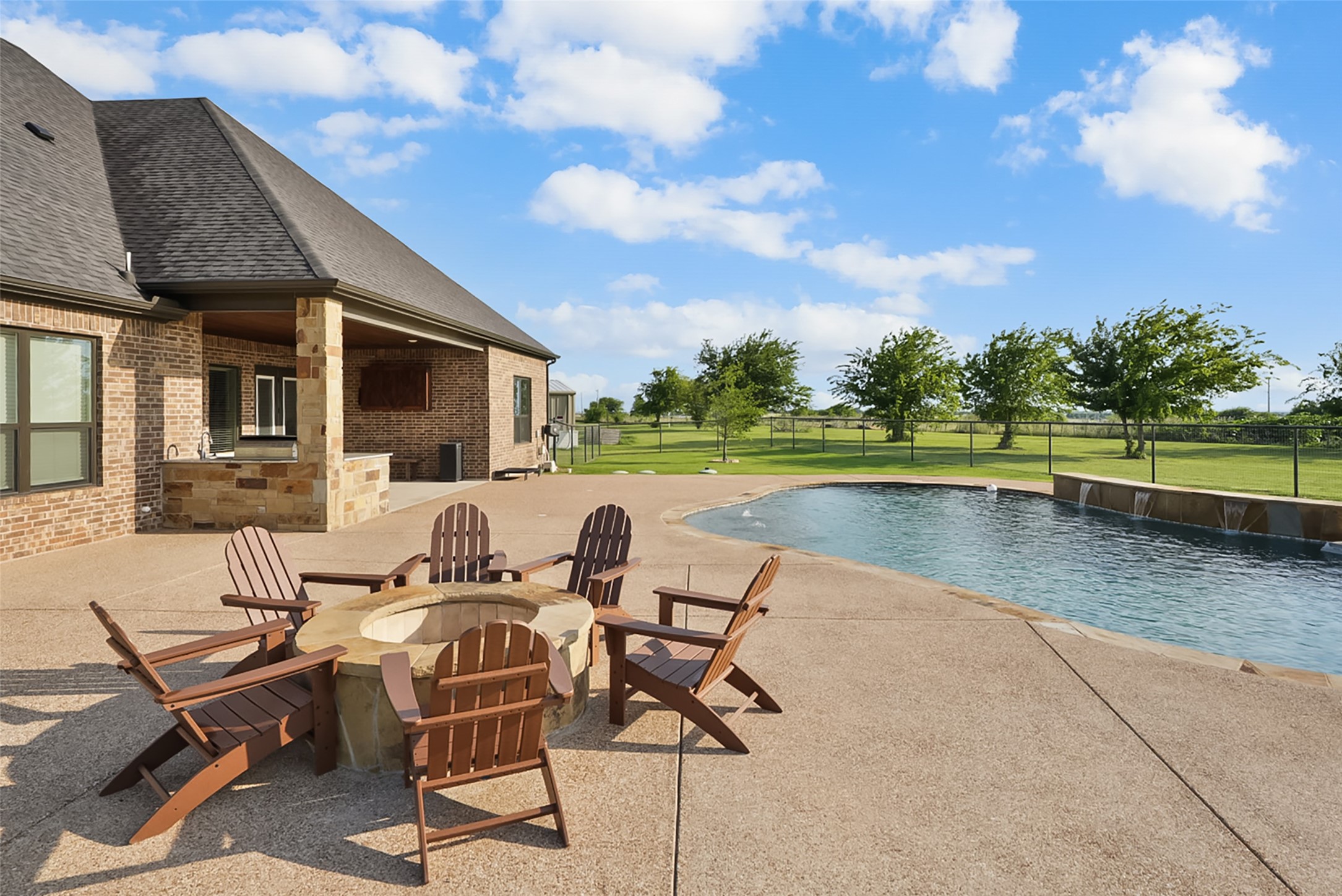 863 Alto Bonito Court Godley TX 76044