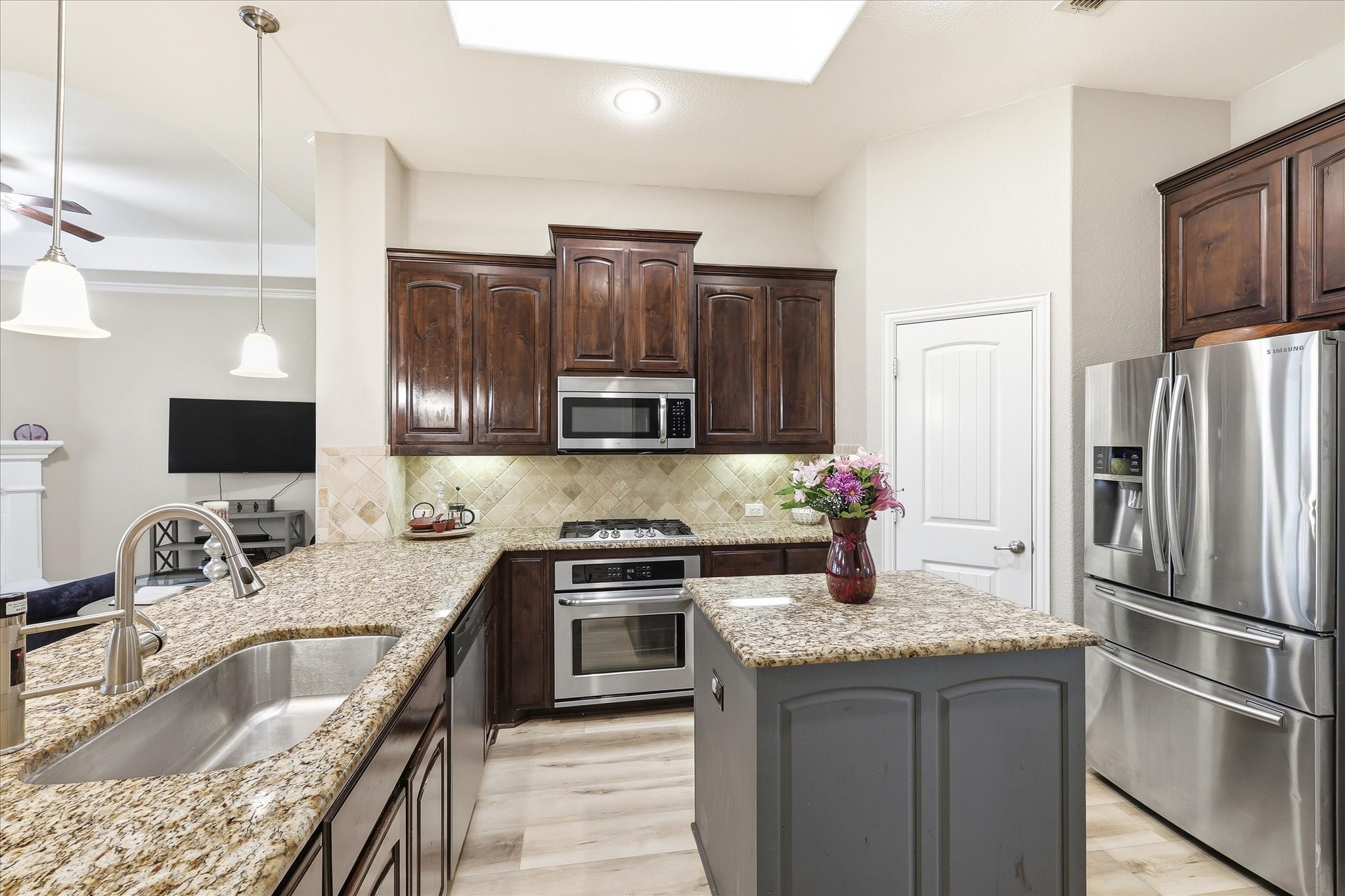 10329 Roatan Trail Fort Worth TX 76244