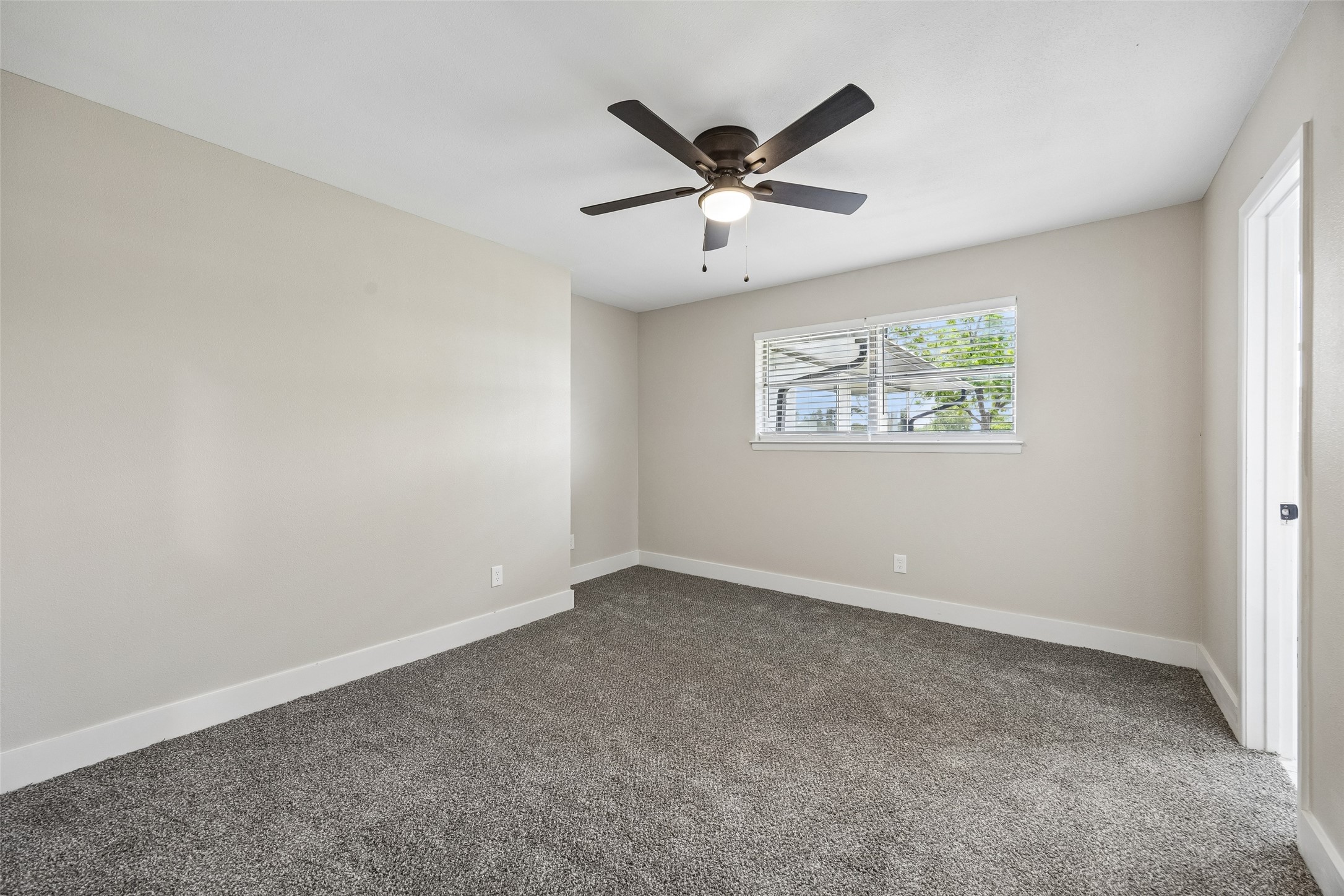 1702 Northcrest Drive Arlington TX 76012