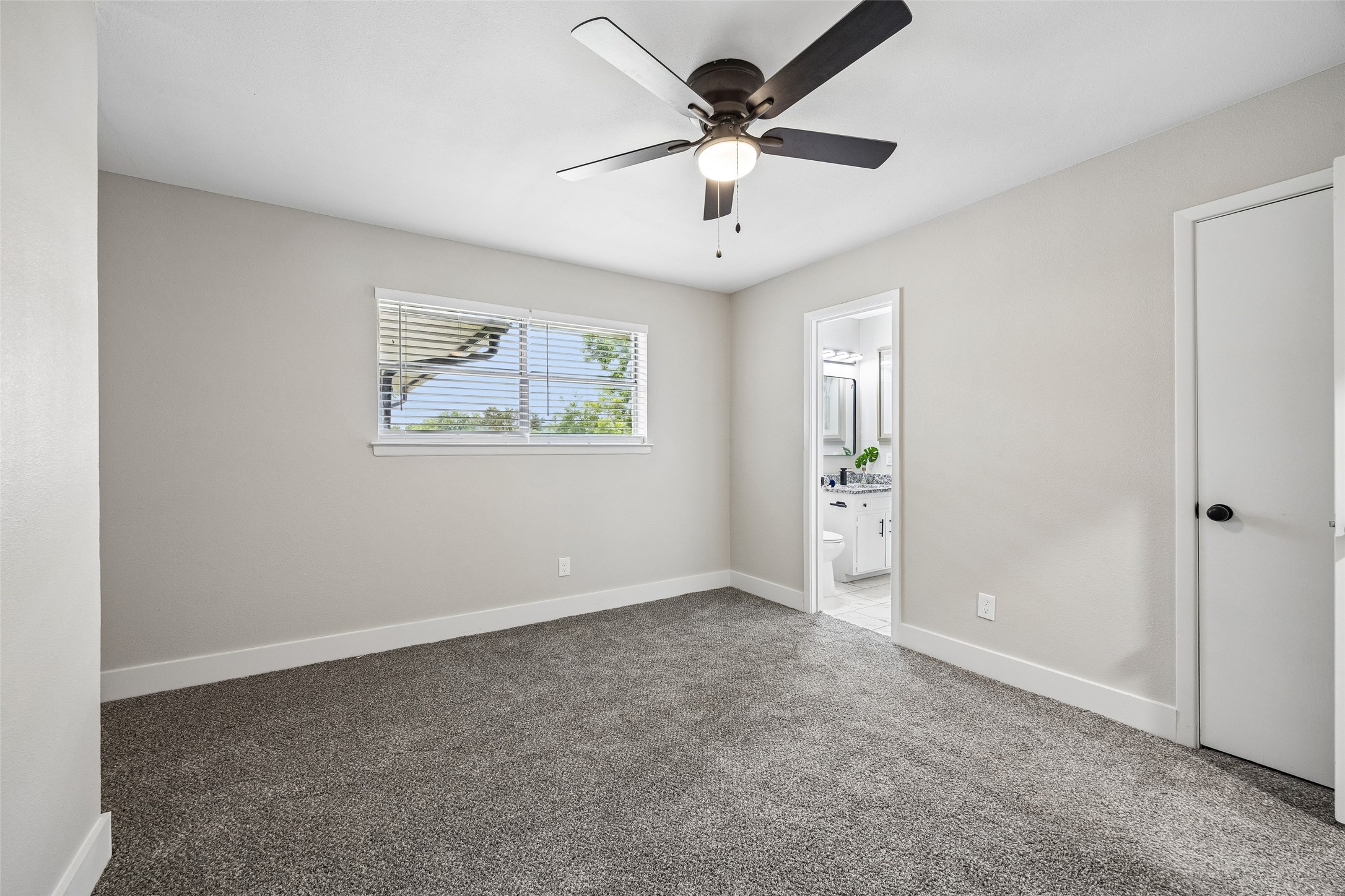 1702 Northcrest Drive Arlington TX 76012