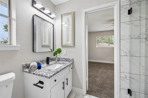 1702 Northcrest Drive Arlington TX 76012