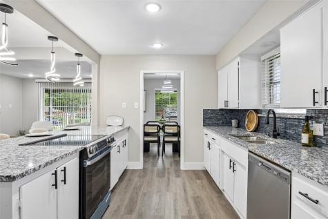 1702 Northcrest Drive Arlington TX 76012