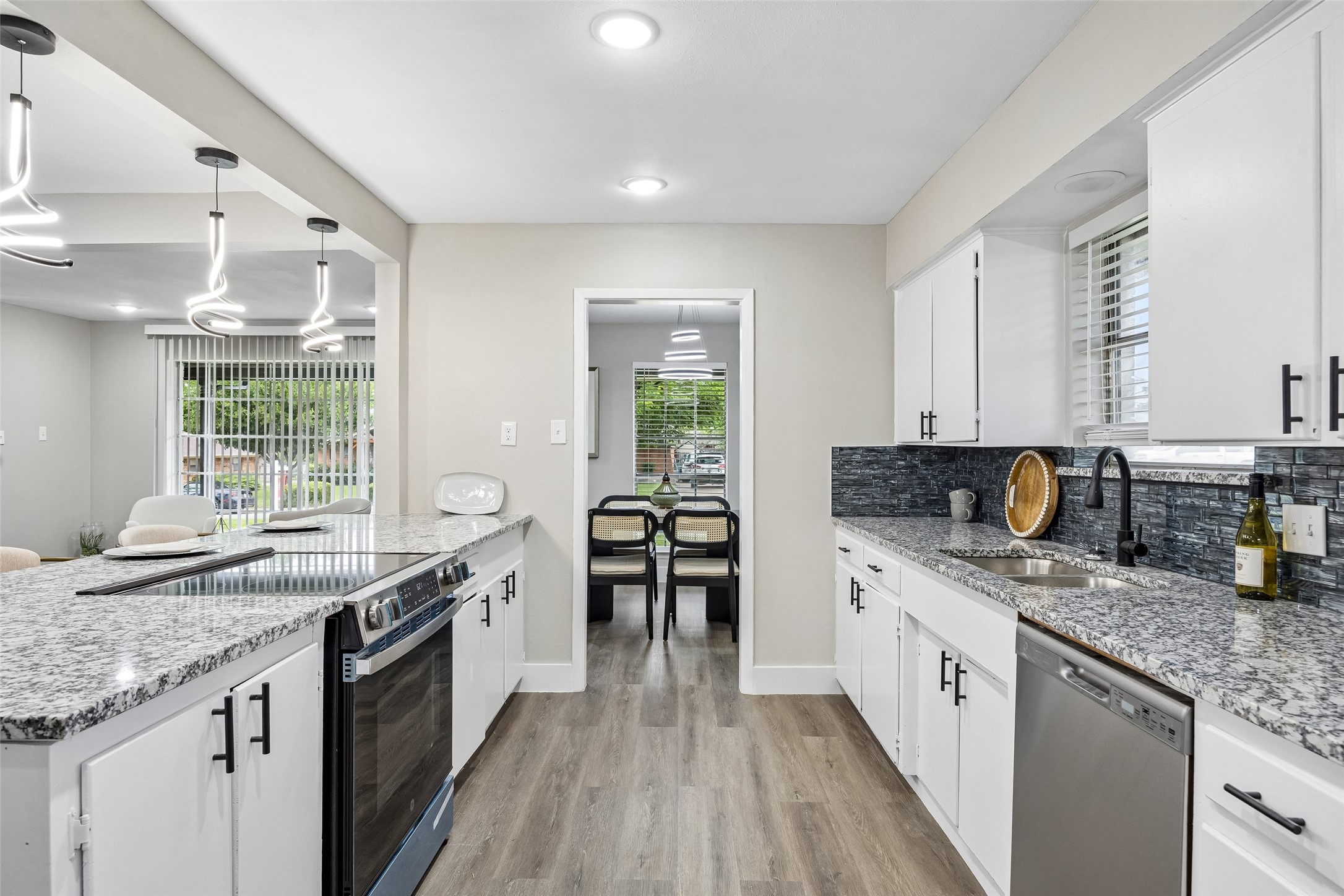 1702 Northcrest Drive Arlington TX 76012