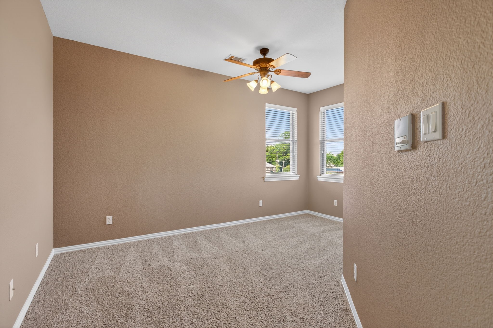 3701 Canyon Pass Trail Burleson TX 76028