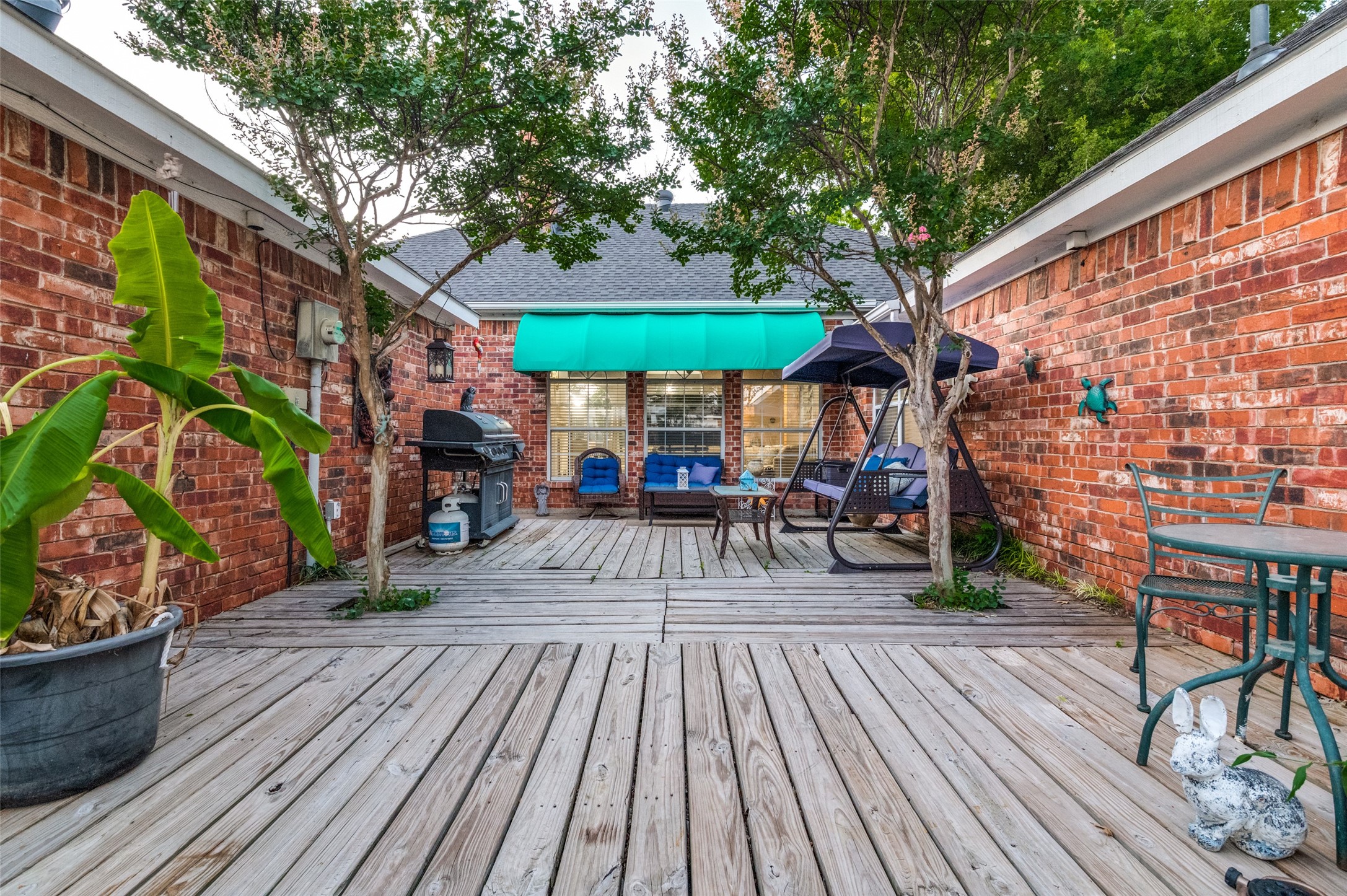 1516 Cripple Creek Court Desoto TX 75115