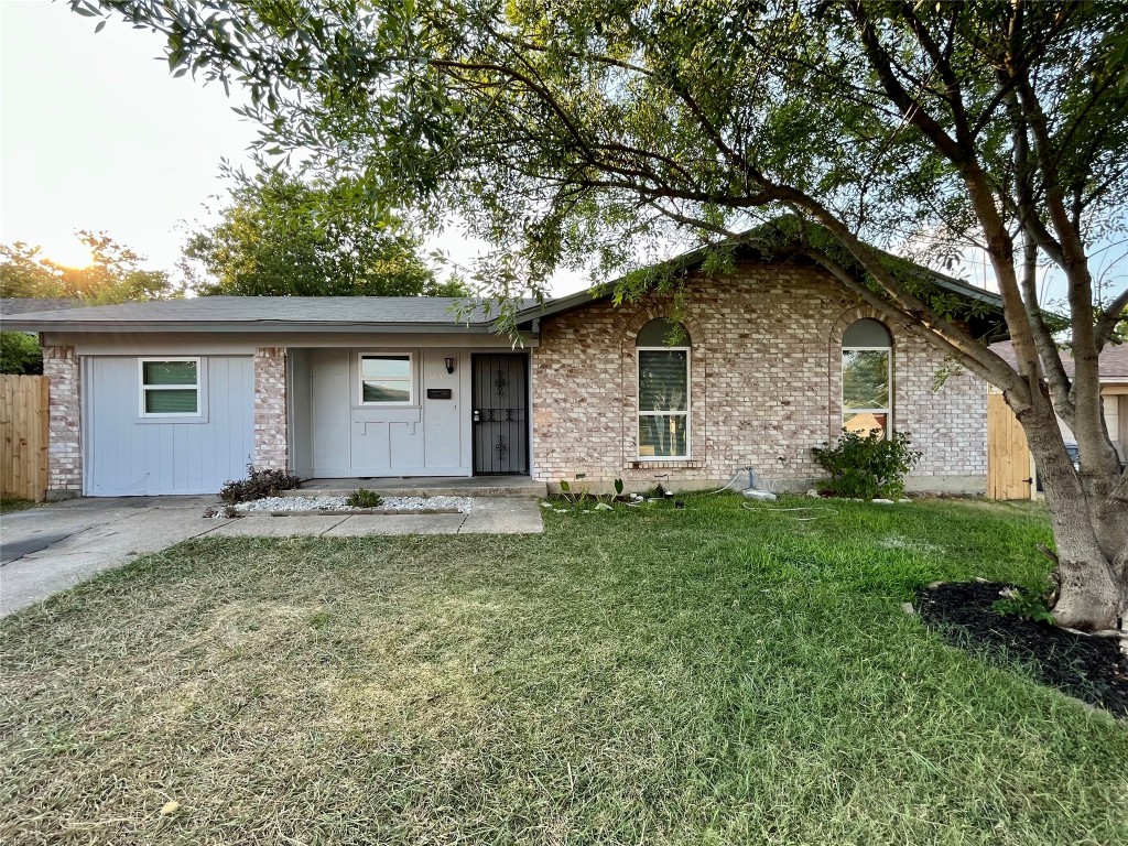 4031 Ivy Ridge Street Dallas TX 75241