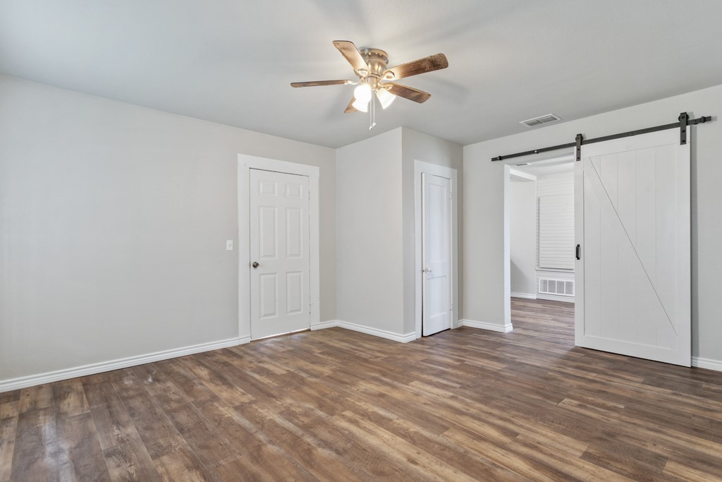 407 W Carnegie Street Winnsboro TX 75494