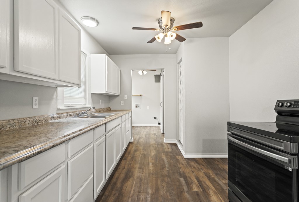 407 W Carnegie Street Winnsboro TX 75494