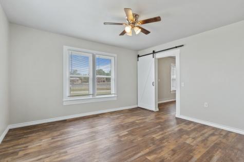 407 W Carnegie Street Winnsboro TX 75494