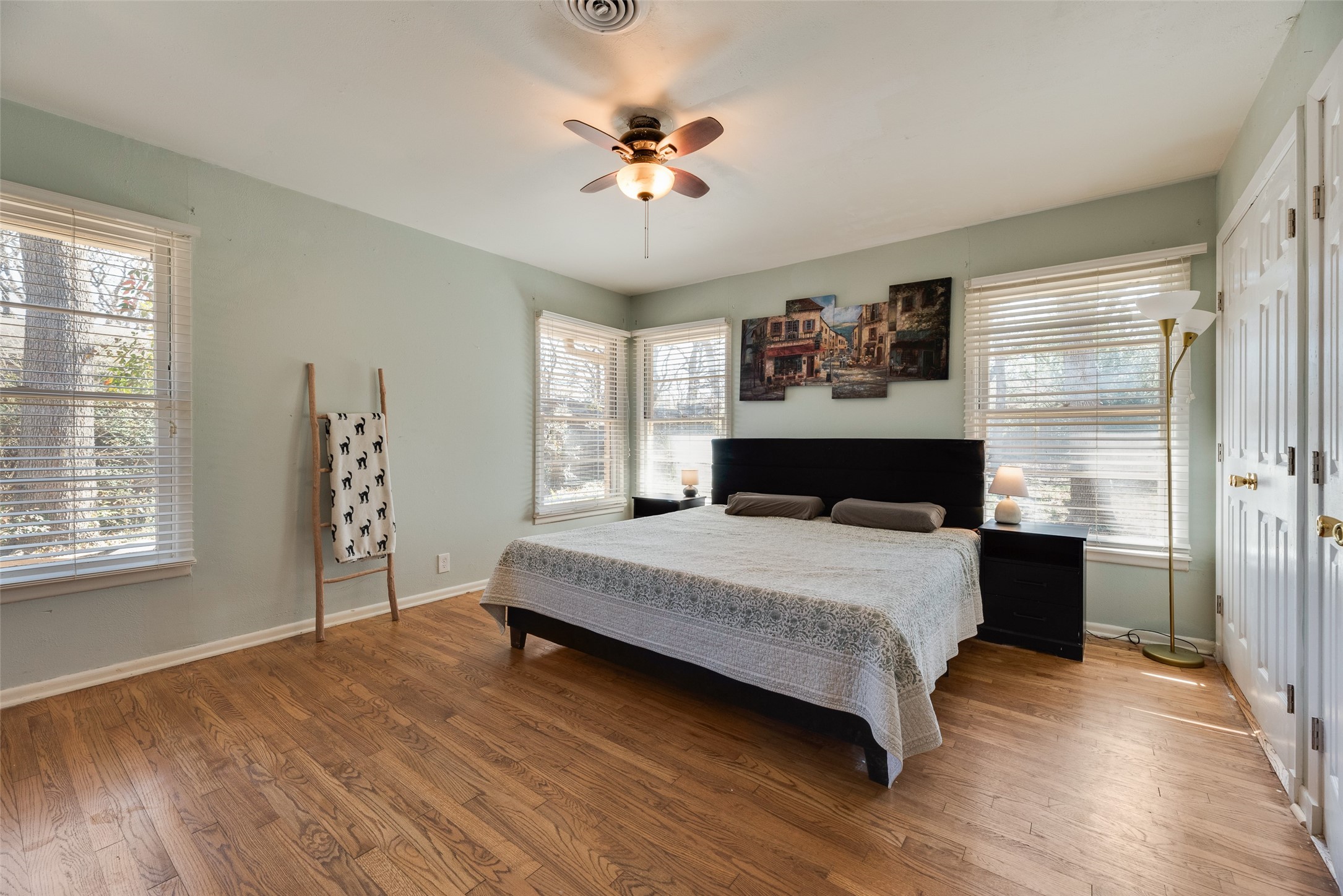 1610 Laurelwood Drive Denton TX 76209
