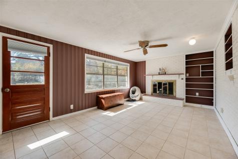 1610 Laurelwood Drive Denton TX 76209