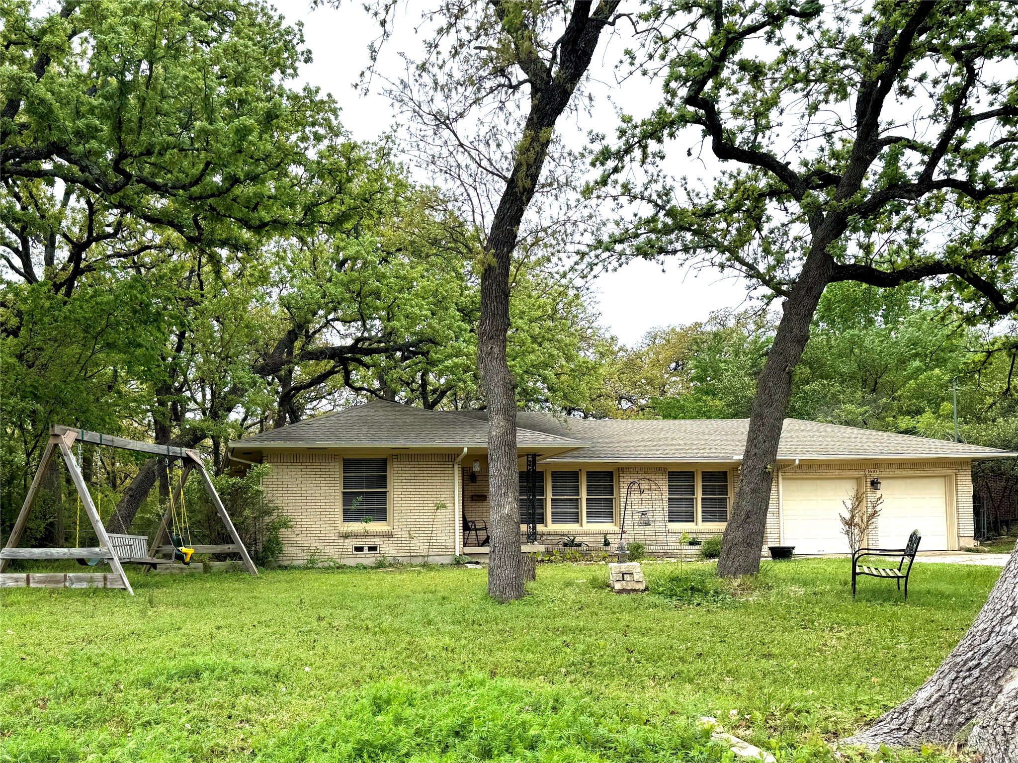 1610 Laurelwood Drive Denton TX 76209
