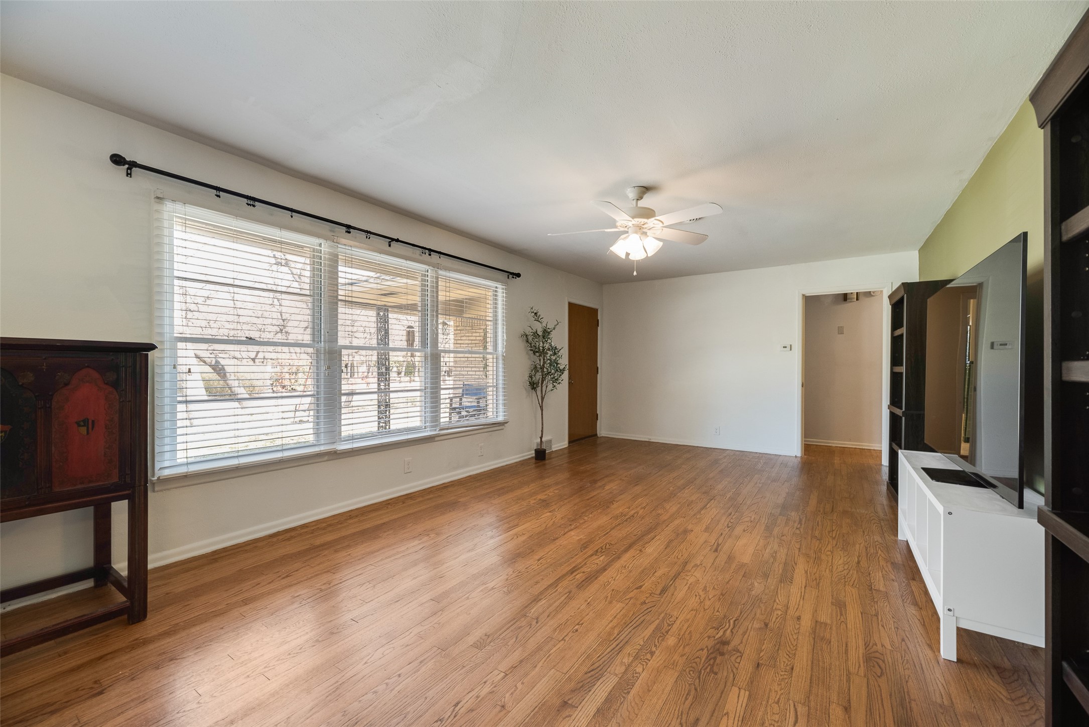 1610 Laurelwood Drive Denton TX 76209