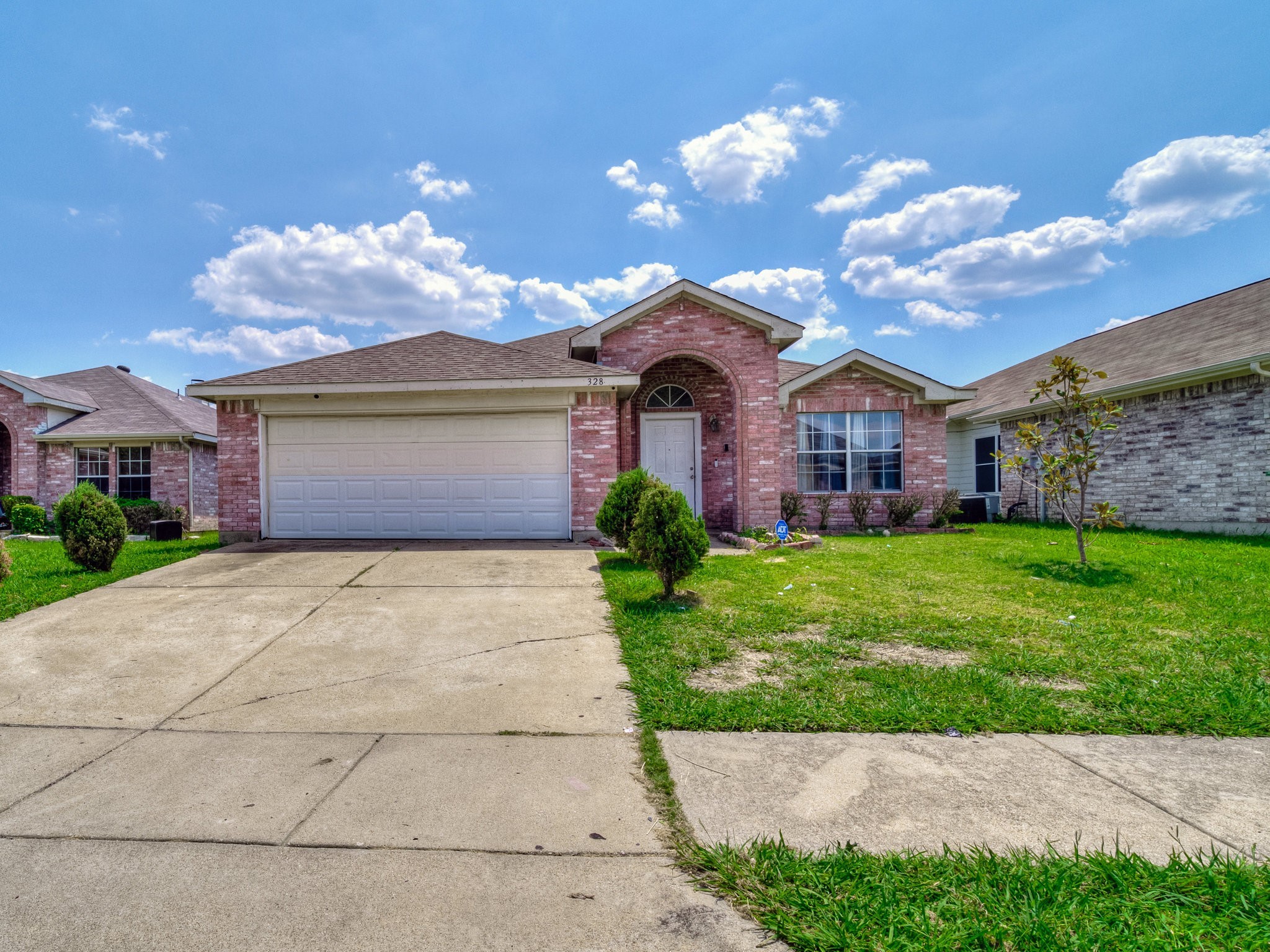 328 Montana Drive Arlington TX 76002