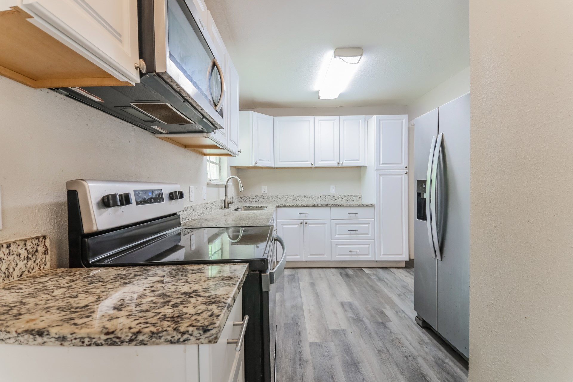 1718 Joan Drive Dallas TX 75217