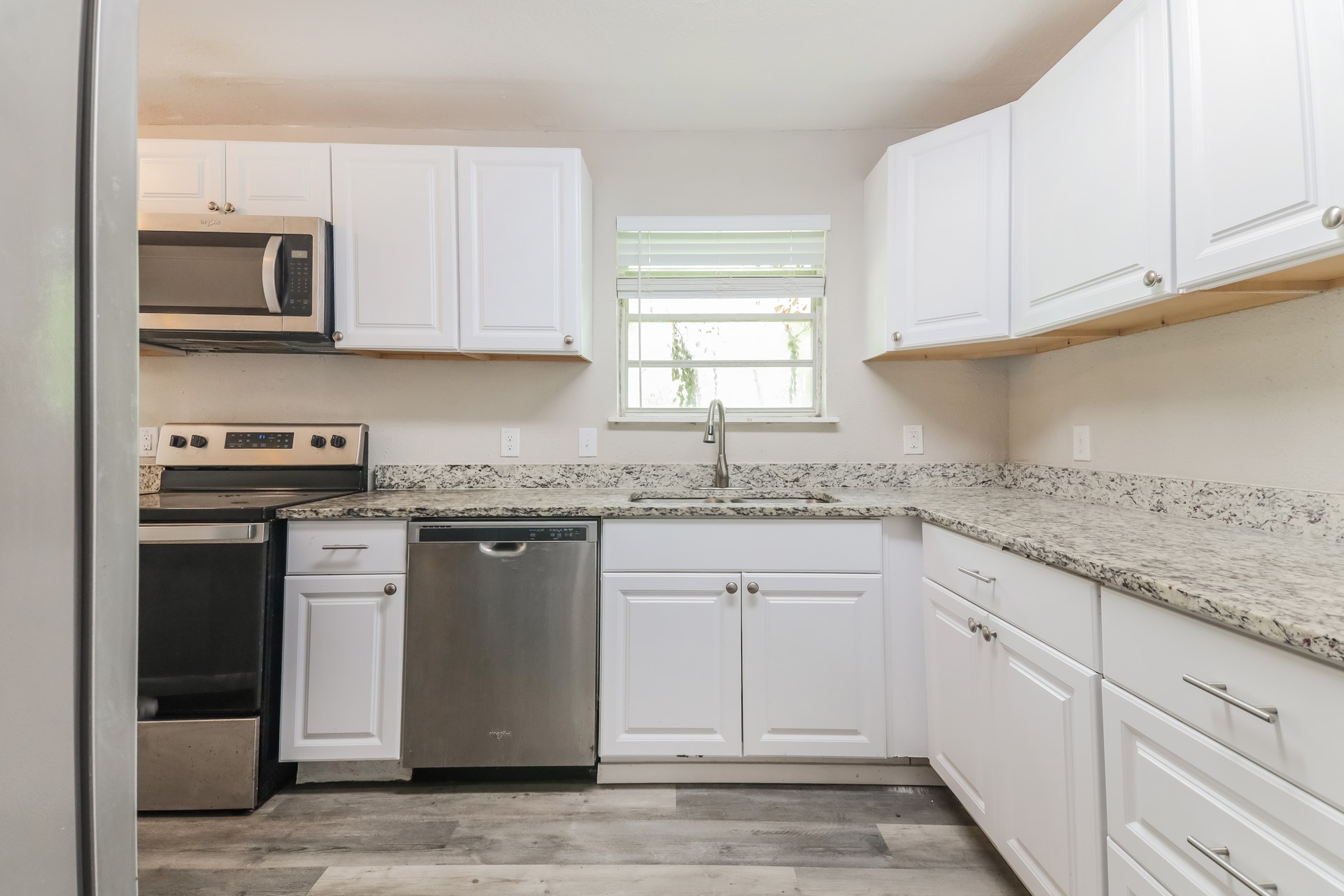 1718 Joan Drive Dallas TX 75217