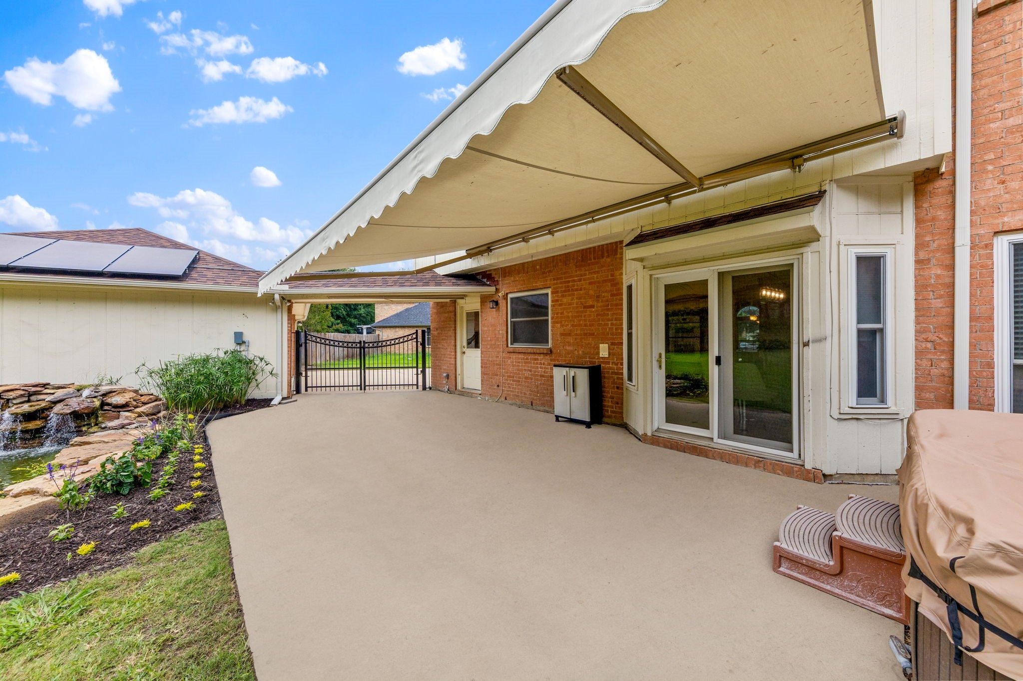 716 Mockingbird Court Crowley TX 76036