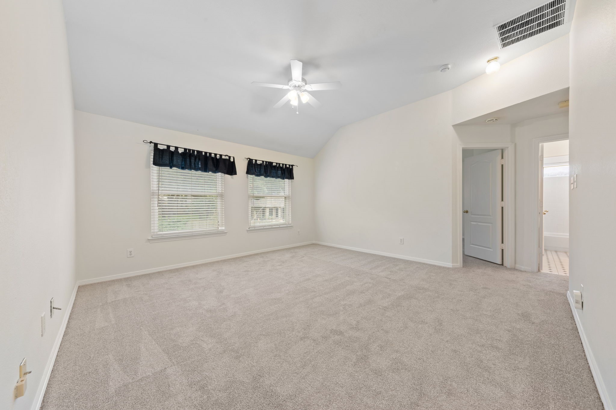 716 Mockingbird Court Crowley TX 76036