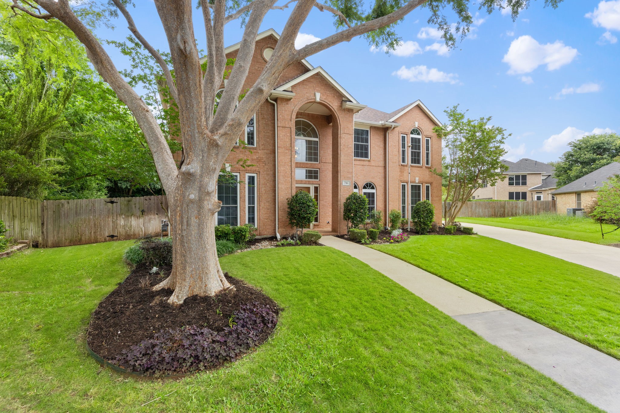 716 Mockingbird Court Crowley TX 76036