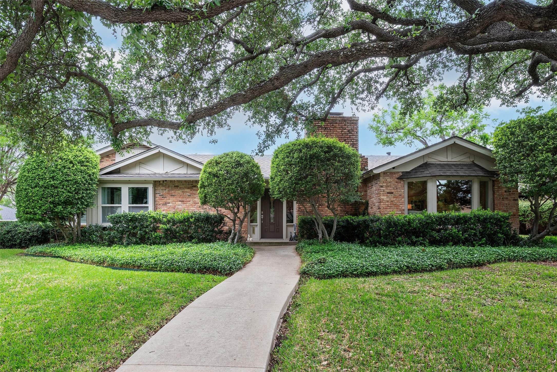 10107 Cromwell Drive Dallas TX 75229