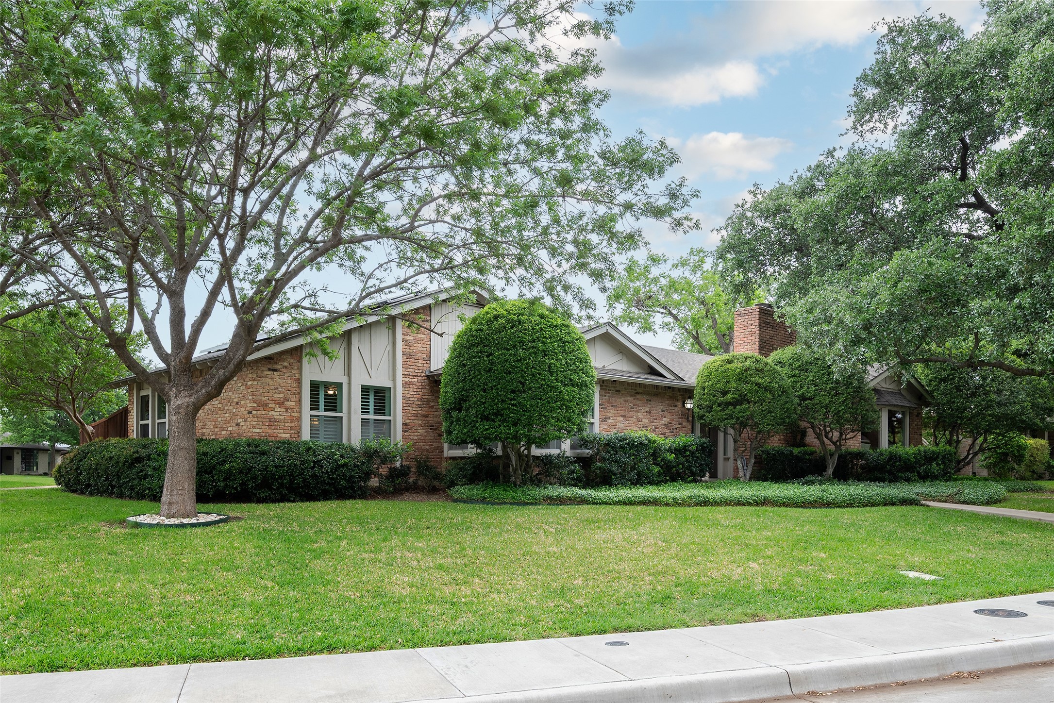10107 Cromwell Drive Dallas TX 75229