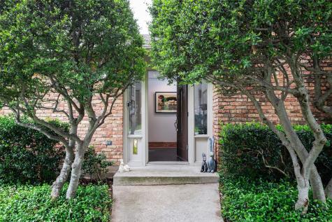 10107 Cromwell Drive Dallas TX 75229