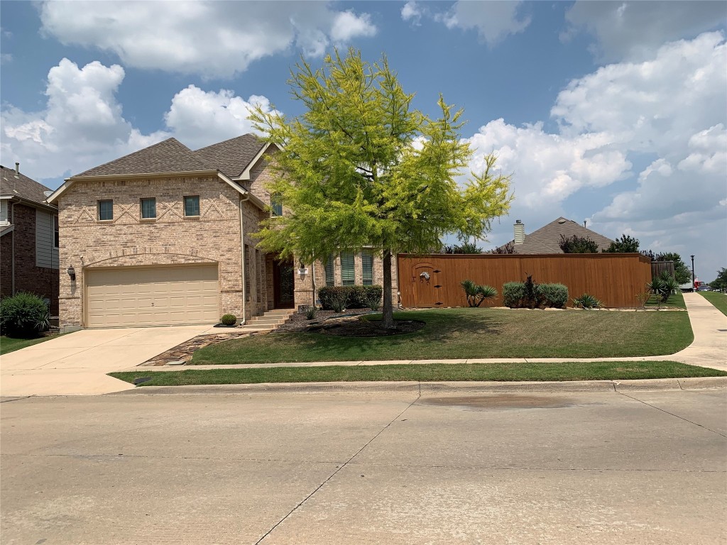 617 Lake Point Drive Little Elm TX 75068