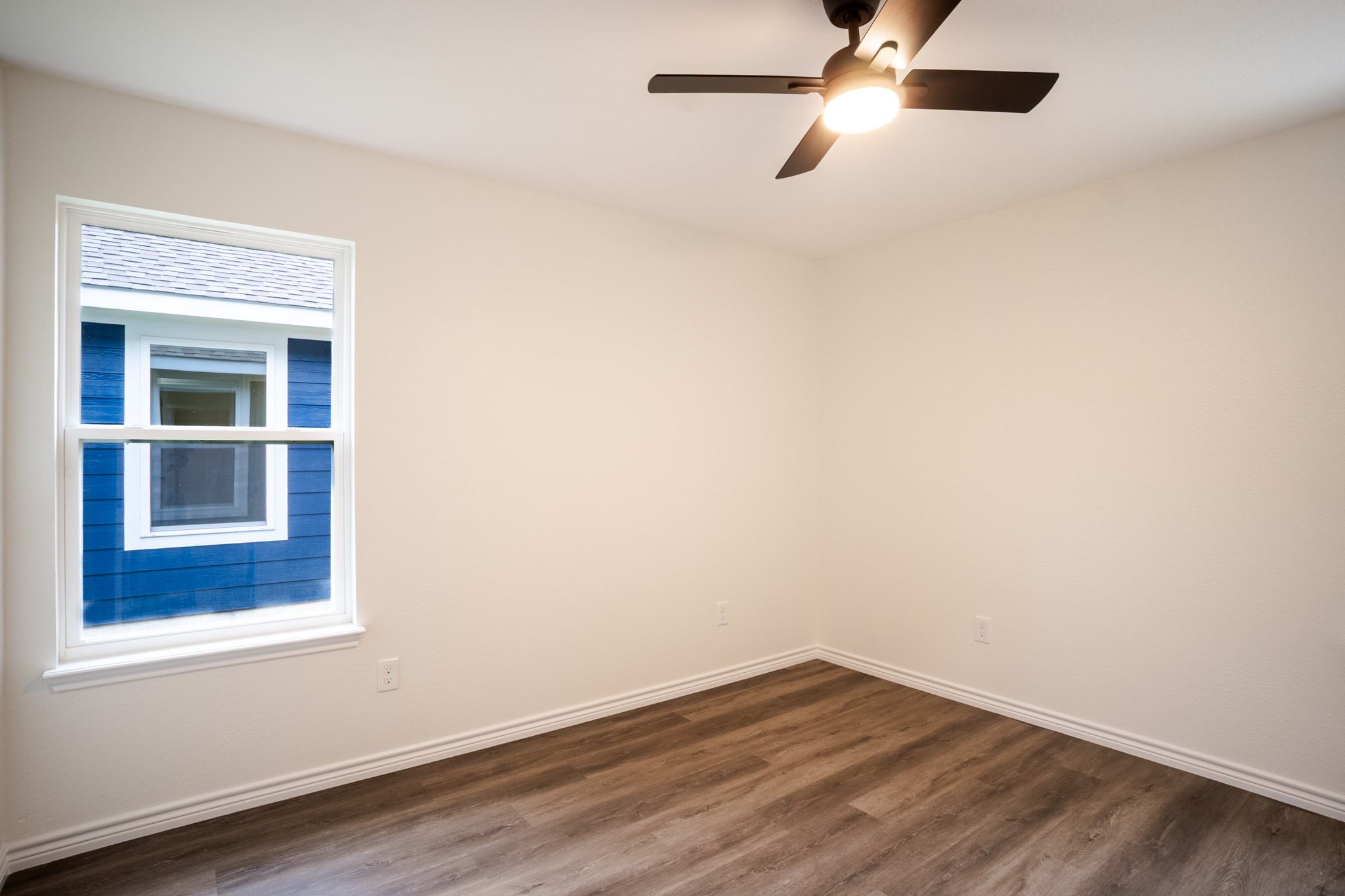 1333 E Palestine Mexia TX 76667