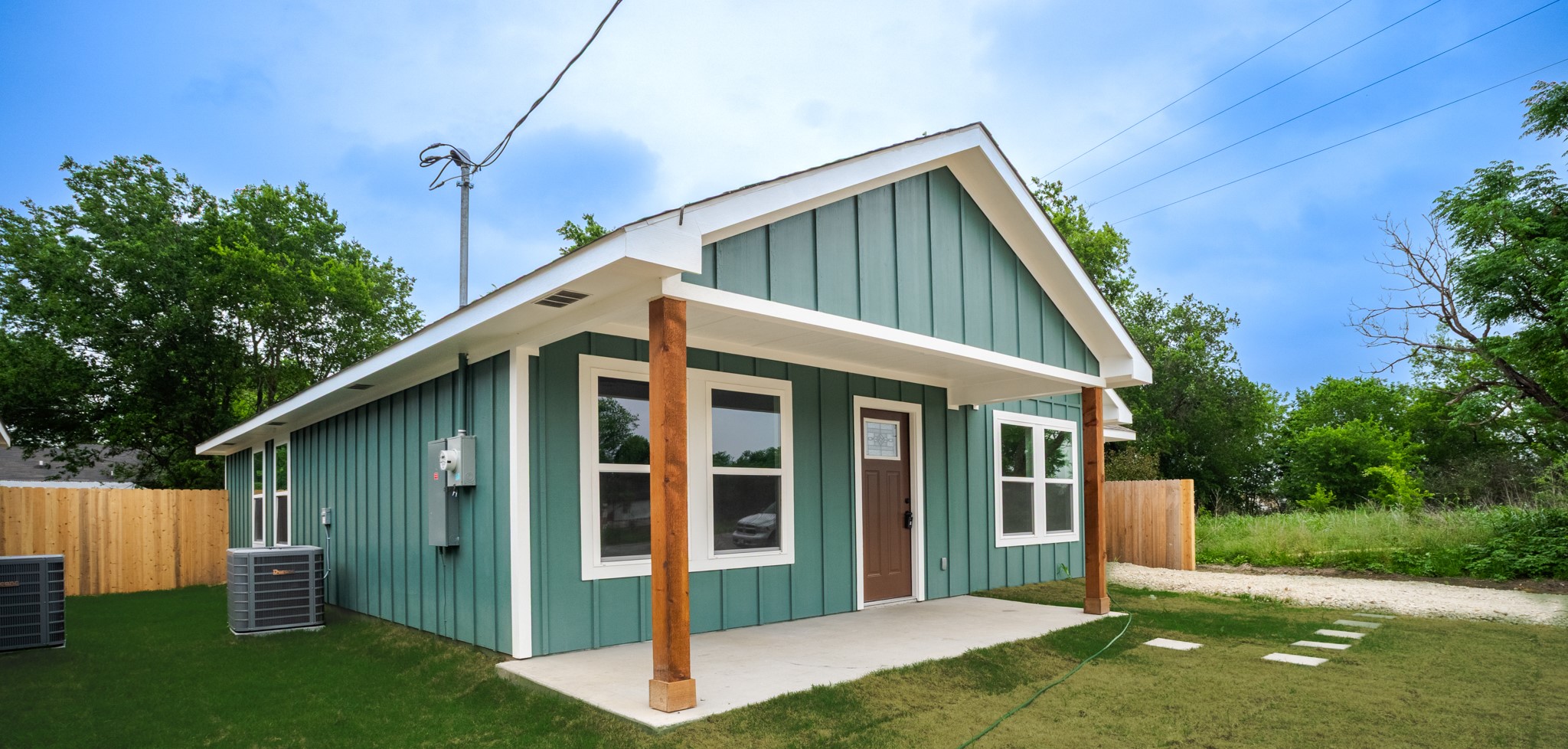1333 E Palestine Mexia TX 76667