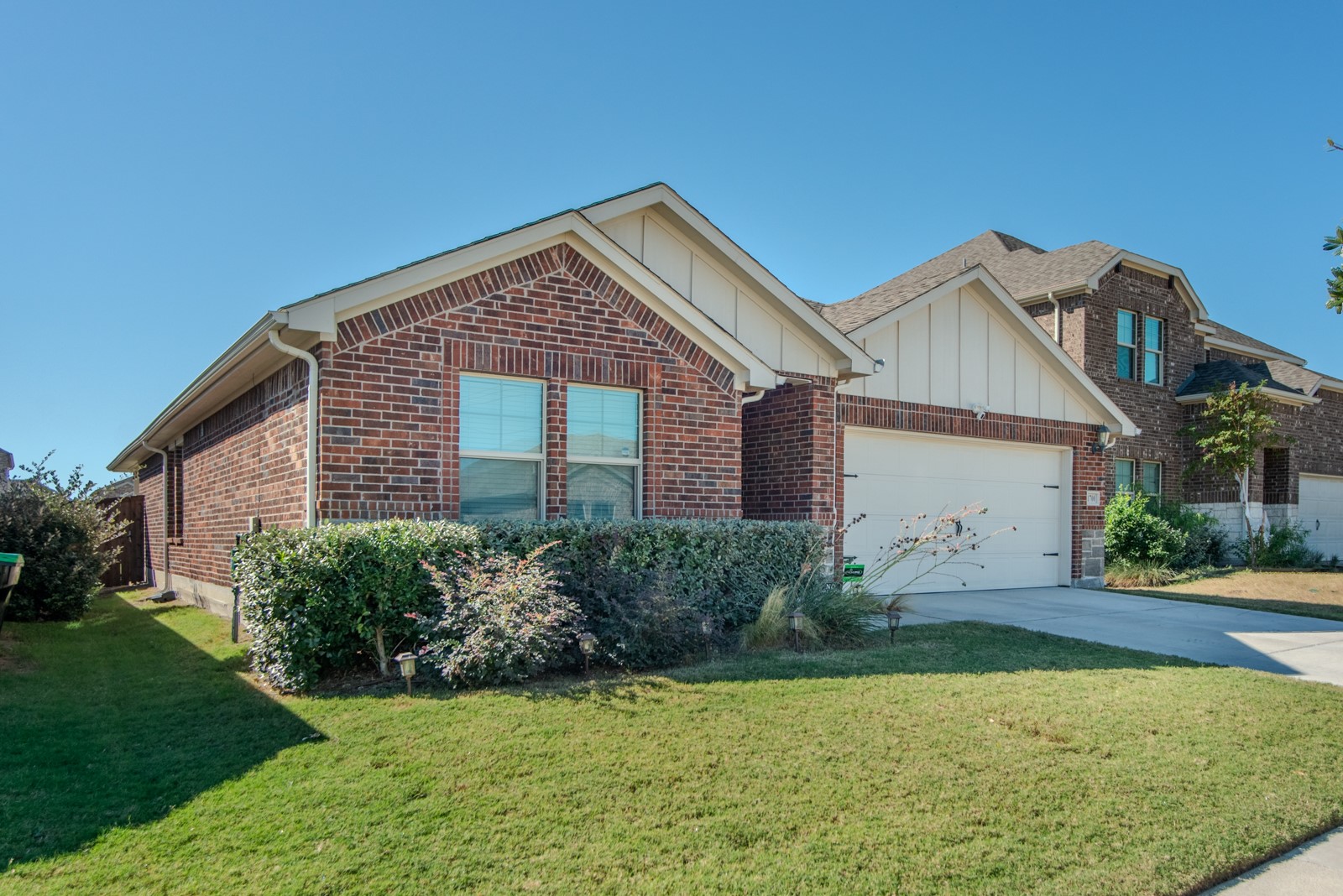 1700 Gold Mine Trail Aubrey TX 76227