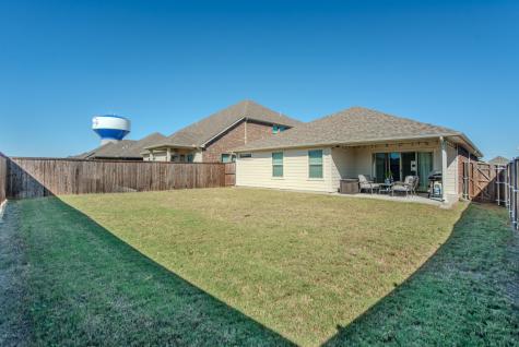 1700 Gold Mine Trail Aubrey TX 76227
