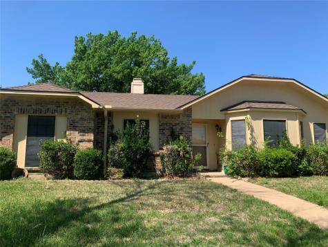 3706 Magnolia Drive Grand Prairie TX 75052