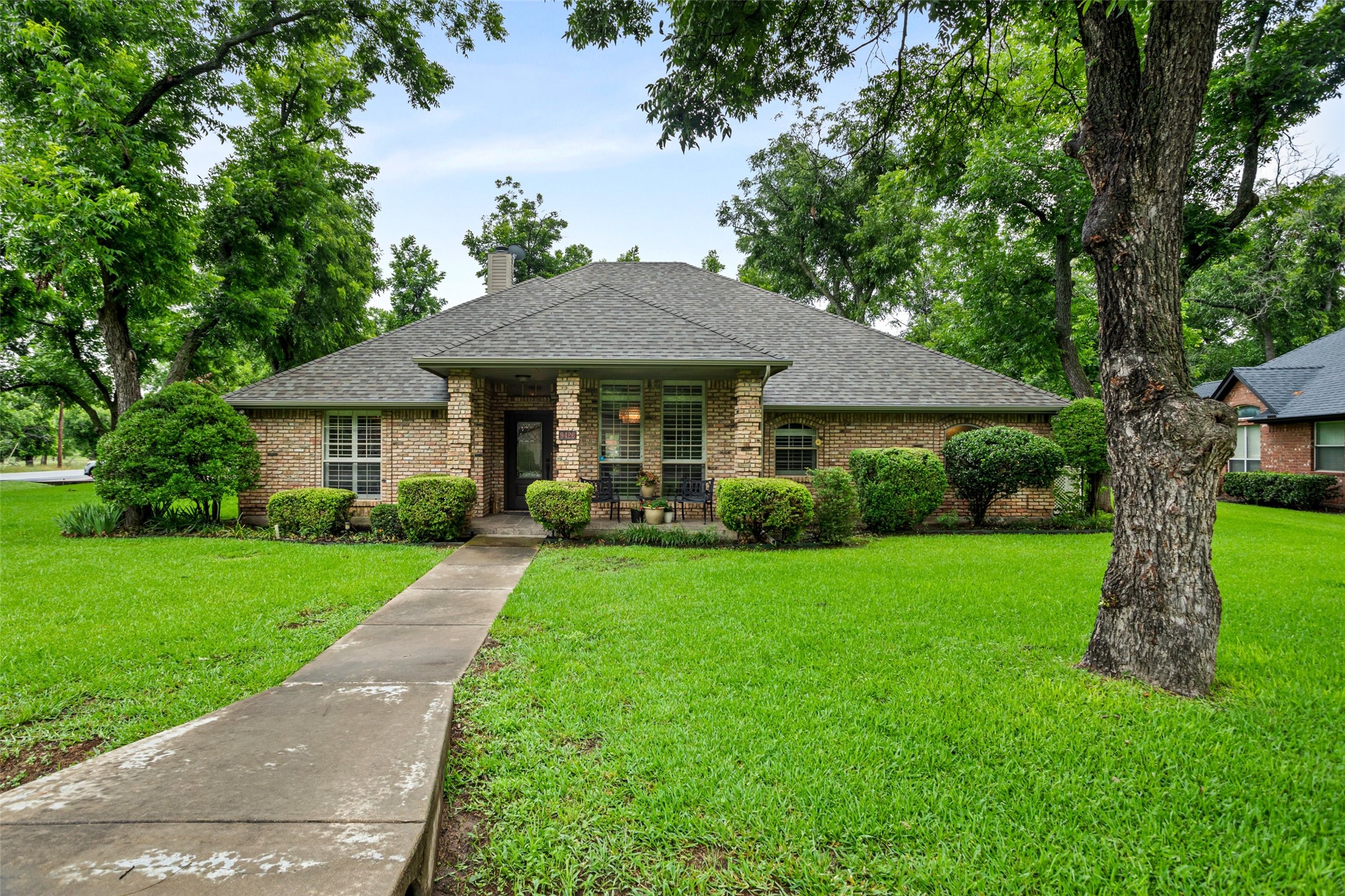 9426 S Longwood Drive Granbury TX 76049