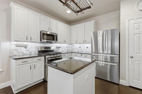 6974 Shoreview Grand Prairie TX 75054
