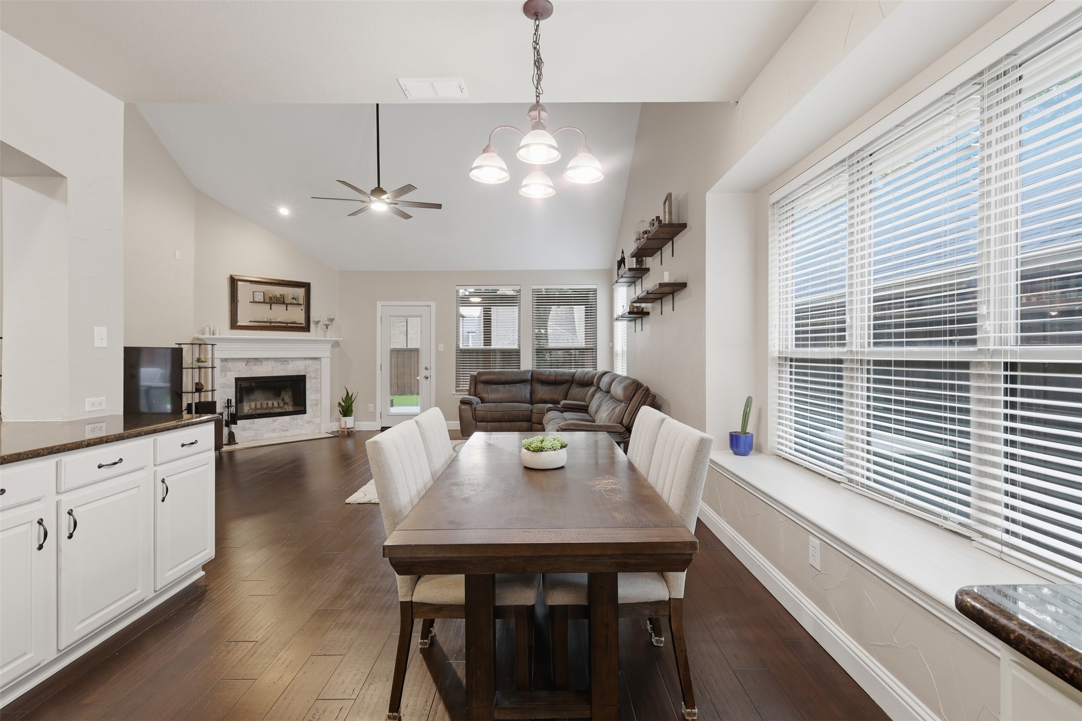 6974 Shoreview Grand Prairie TX 75054