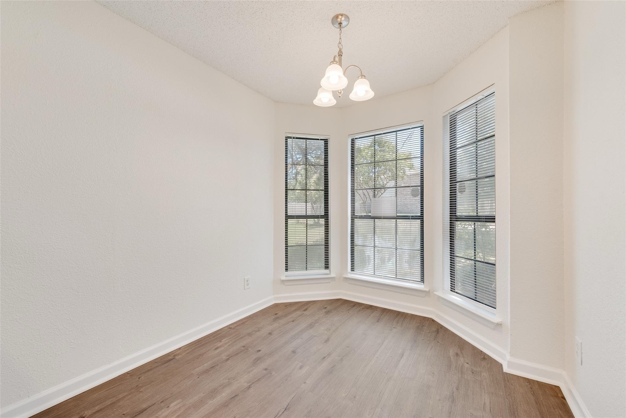 148 High Pointe Lane Cedar Hill TX 75104