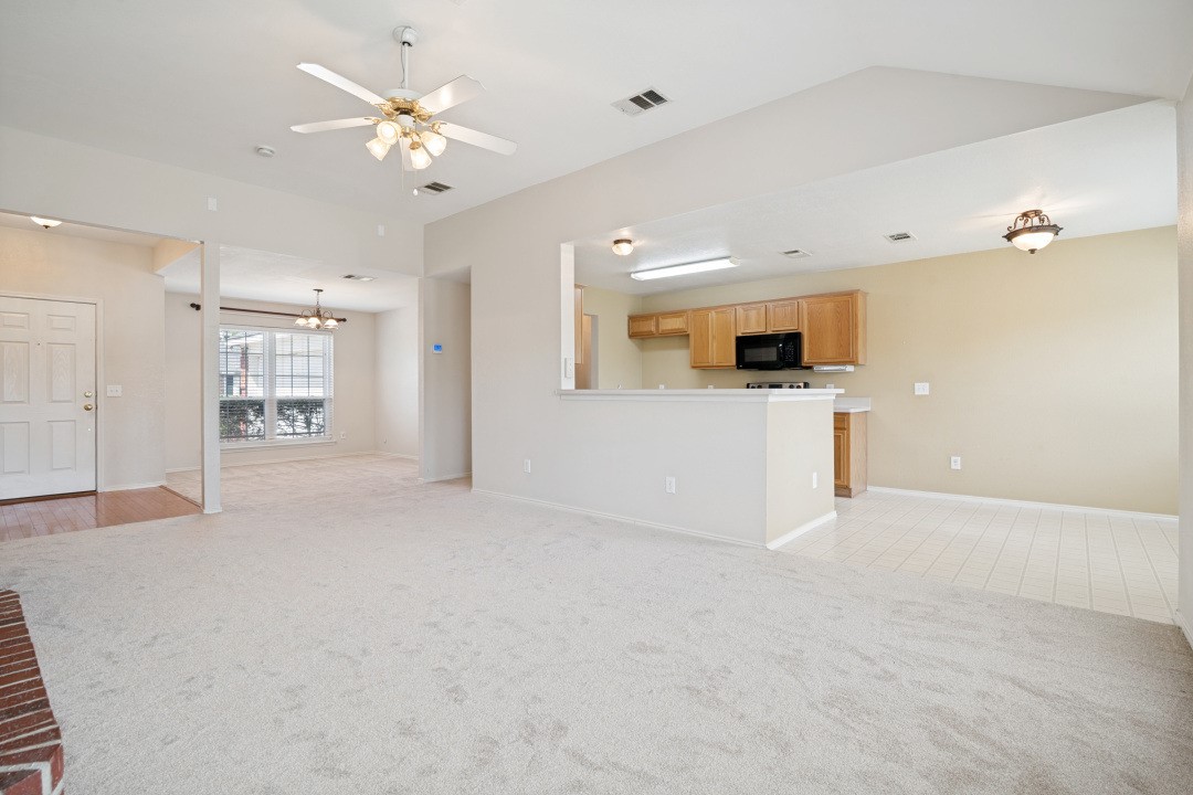 1102 E Oak Street Wylie TX 75098