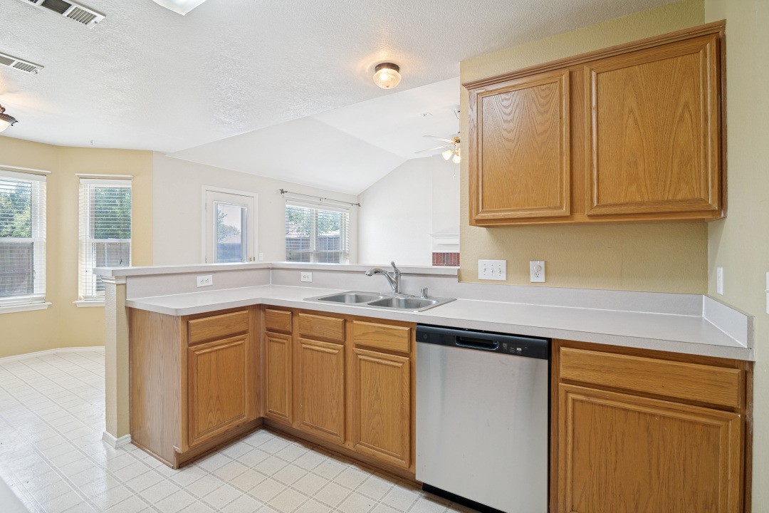 1102 E Oak Street Wylie TX 75098